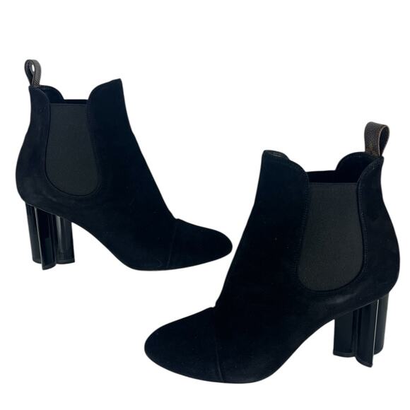 Louis Vuitton Suede Monogram Cap Toe Chelsea 80mm Ankle Boots in Black - Picture 4 of 16